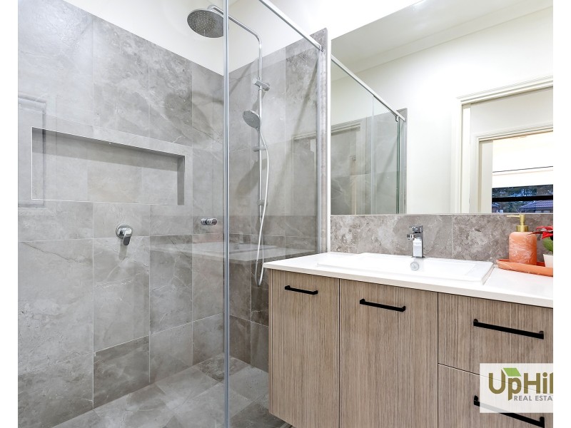 1 Goodison Road, Clyde North VIC 3978