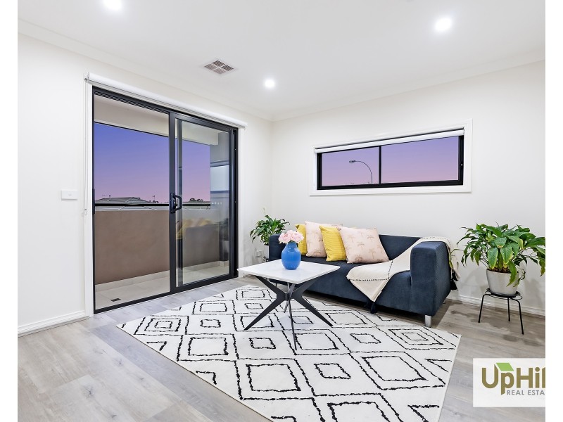 1 Goodison Road, Clyde North VIC 3978