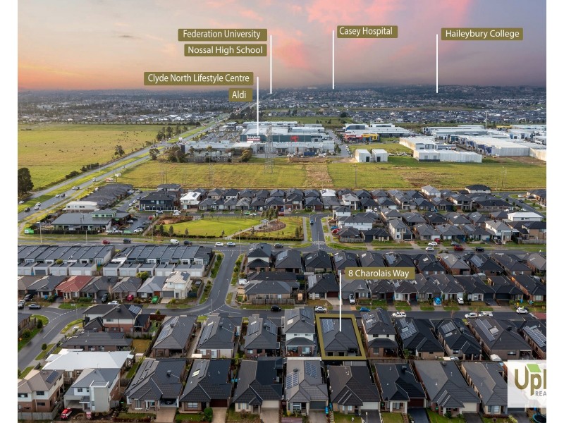 8 Charolais Way, Clyde North VIC 3978