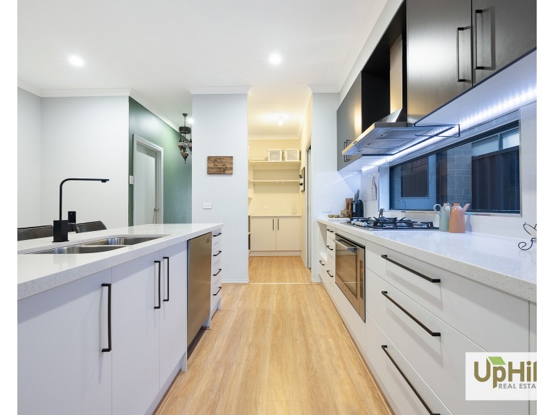 14 Milka Avenue, Clyde North VIC 3978