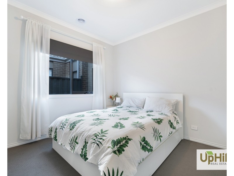 14 Milka Avenue, Clyde North VIC 3978