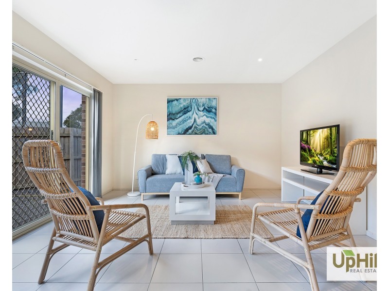 66 Innes Court, Berwick VIC 3806