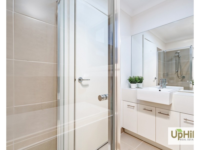 24 Bimberry Circuit, Clyde VIC 3978