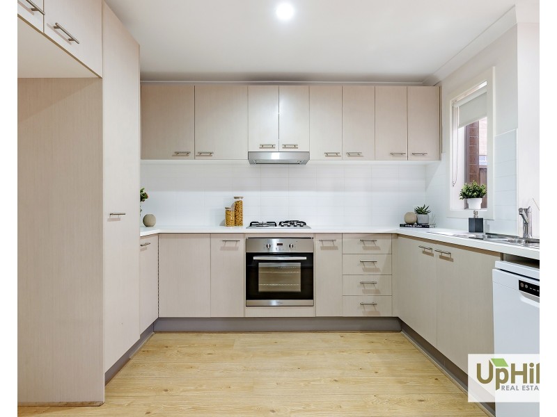 24 Bimberry Circuit, Clyde VIC 3978