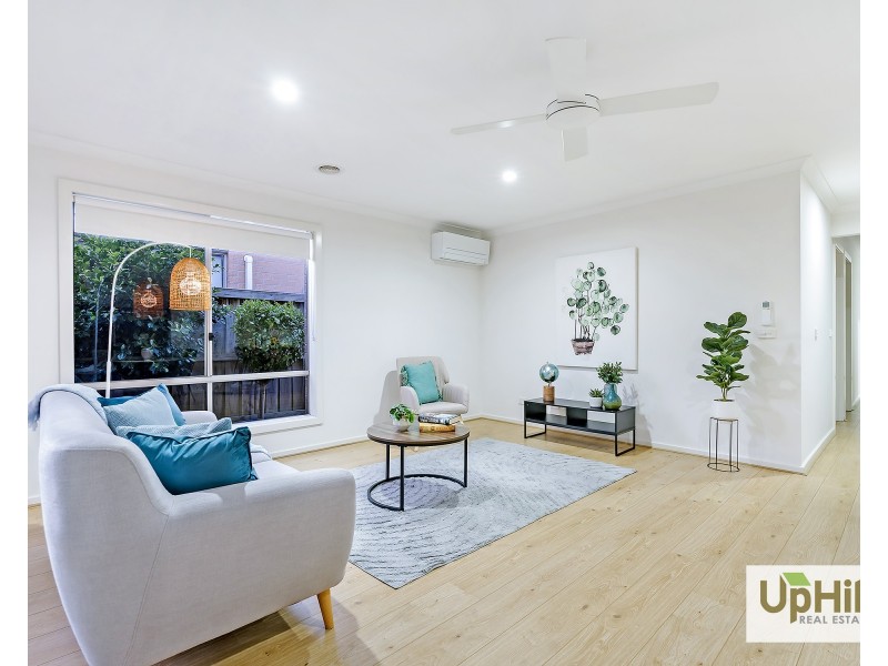 24 Bimberry Circuit, Clyde VIC 3978