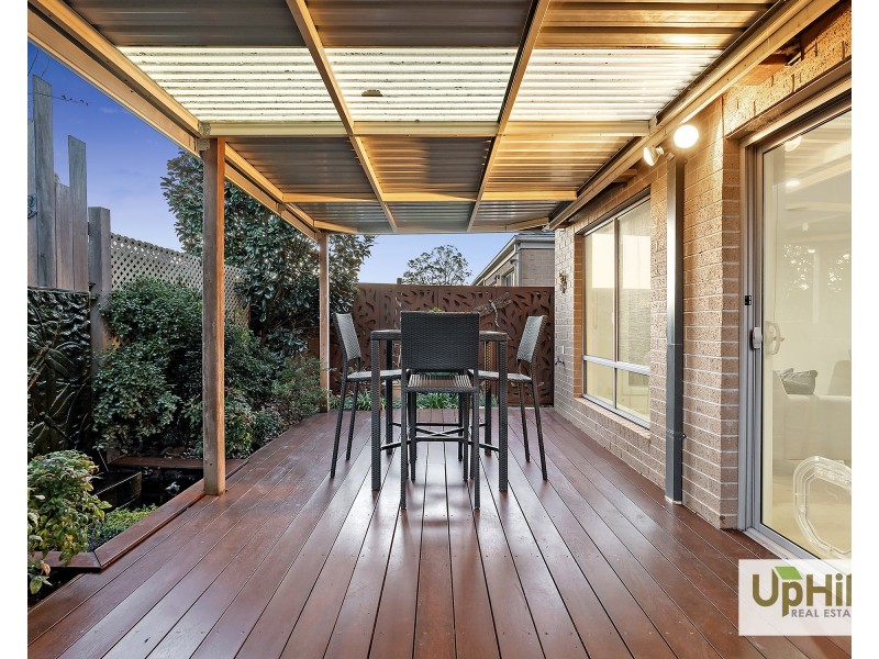 24 Bimberry Circuit, Clyde VIC 3978
