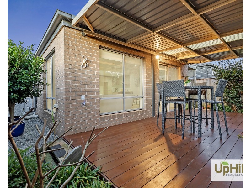 24 Bimberry Circuit, Clyde VIC 3978