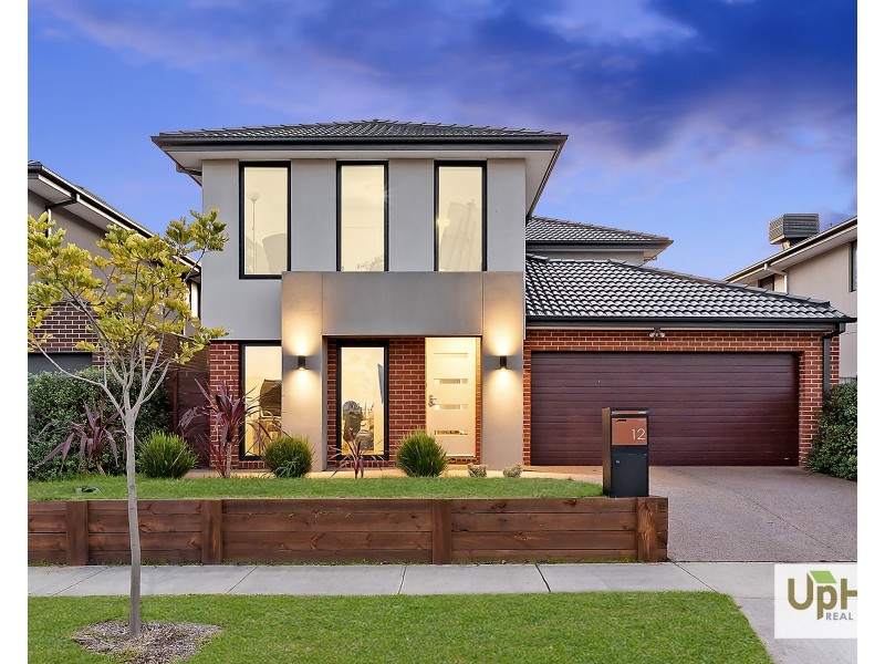 12  Treehouse Avenue, Clyde VIC 3978