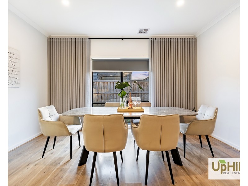 12  Treehouse Avenue, Clyde VIC 3978