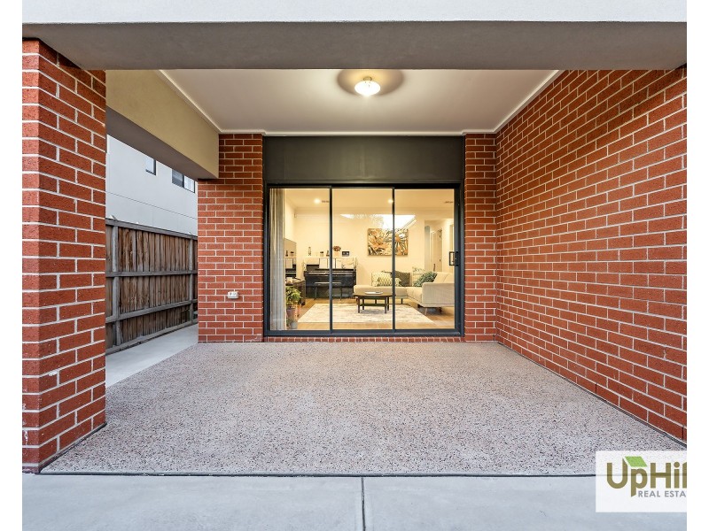 12  Treehouse Avenue, Clyde VIC 3978