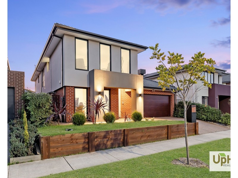 12  Treehouse Avenue, Clyde VIC 3978