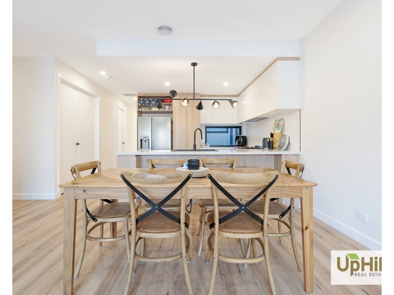 8 Pesaro Street, Clyde VIC 3978