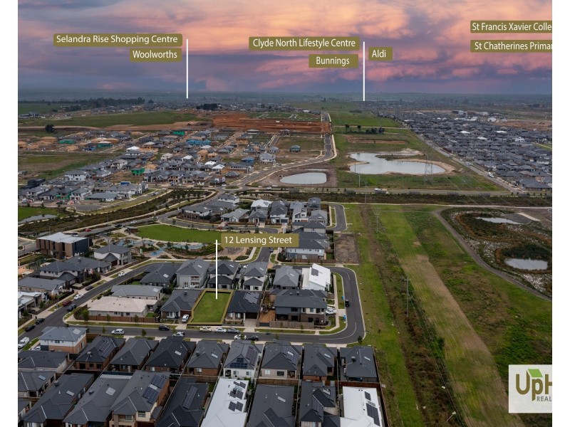 12 Lensing Street, Clyde North VIC 3978