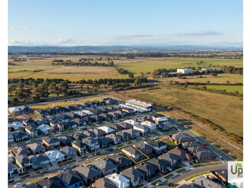 20 Frome Road, Clyde VIC 3978