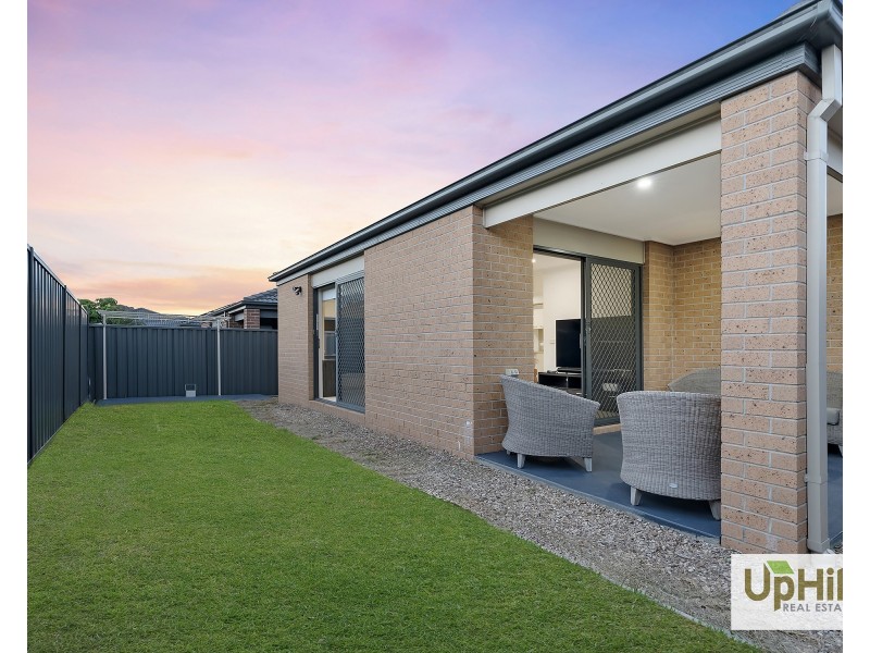 95 Nelson Street, Cranbourne East VIC 3977