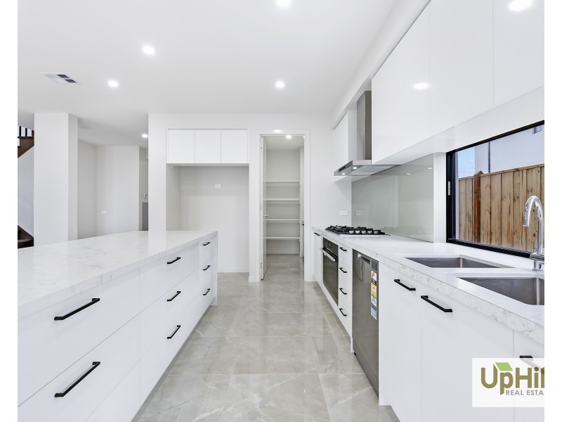 13 Berrenda Street, Clyde North VIC 3978