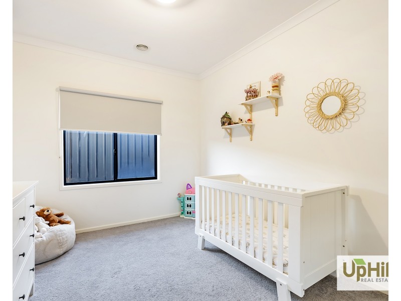 49 Galveston Road, Clyde VIC 3978