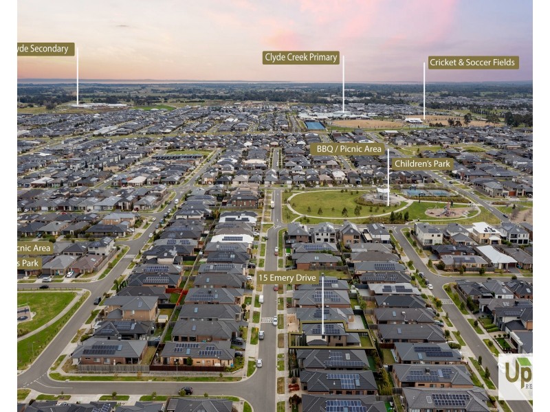 15 Emery Drive, Clyde North VIC 3978