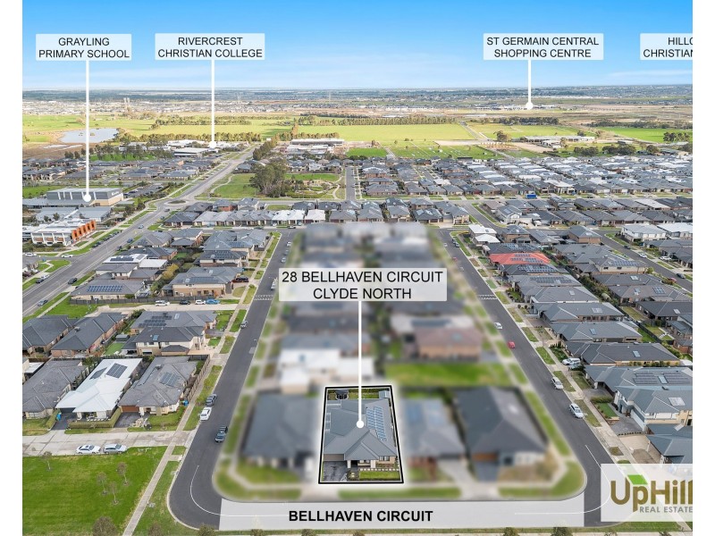 28 Bellhaven Circuit, Clyde North VIC 3978