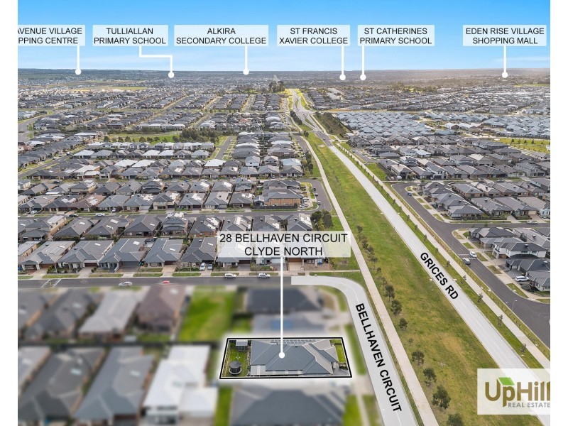 28 Bellhaven Circuit, Clyde North VIC 3978