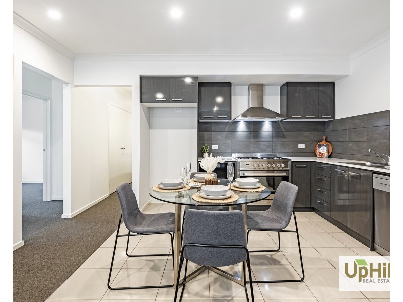 3 Ironstone Street, Cranbourne East VIC 3977