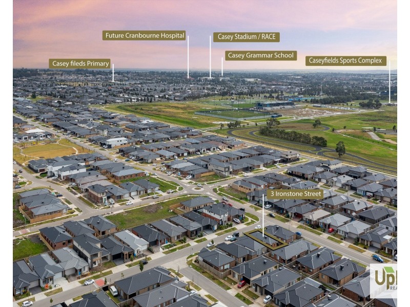 3 Ironstone Street, Cranbourne East VIC 3977