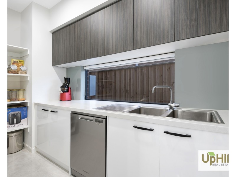 50 Generation Drive, Clyde North VIC 3978