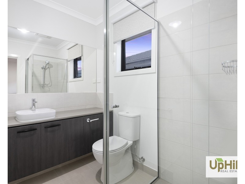 50 Generation Drive, Clyde North VIC 3978