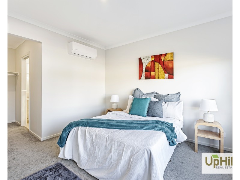 11 Boboli Avenue, Clyde North VIC 3978