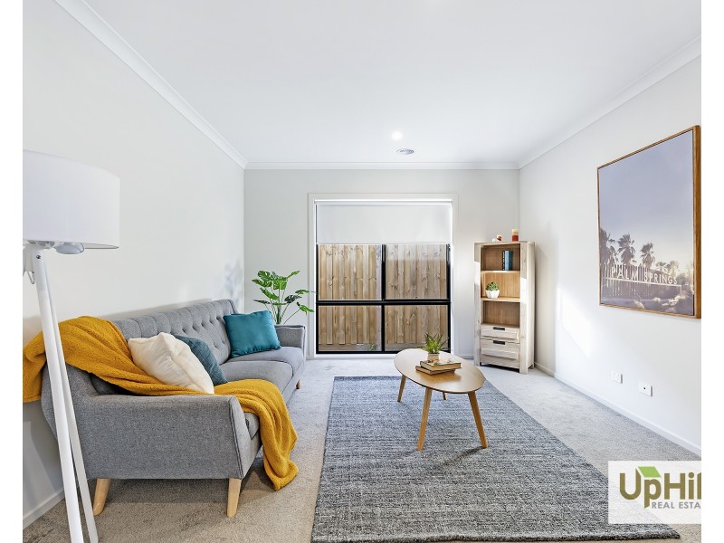 11 Boboli Avenue, Clyde North VIC 3978