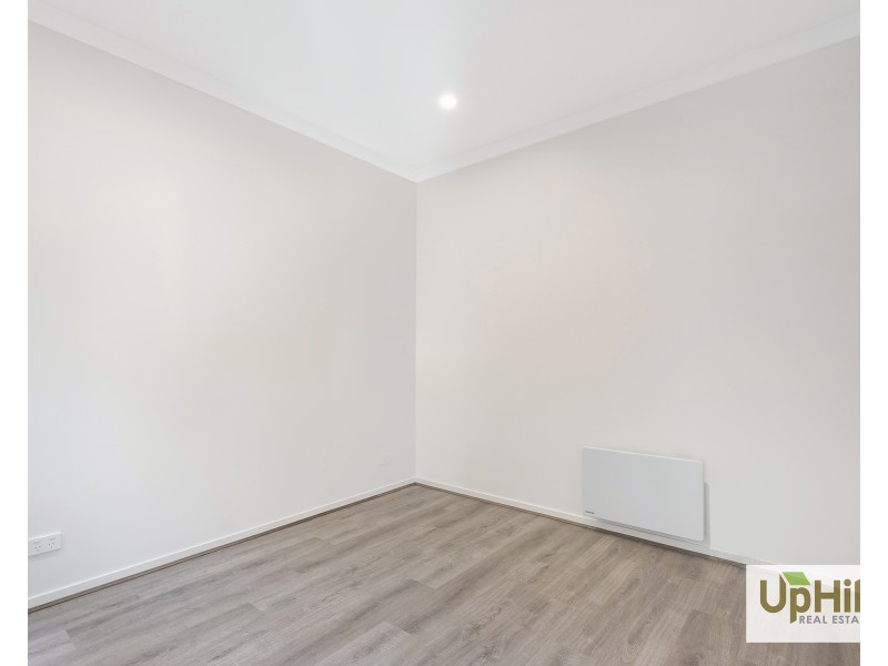 79 Plymouth Boulevard, Clyde North VIC 3978