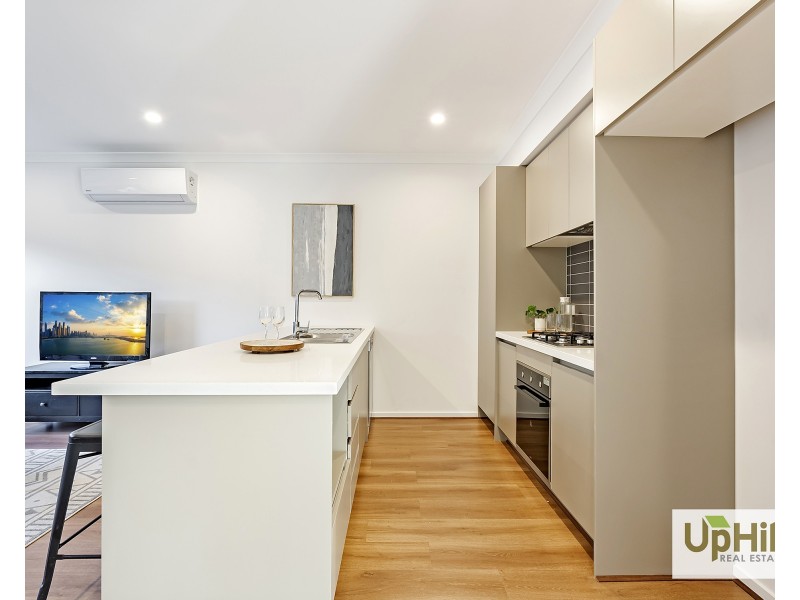 2 Seve Walk, Clyde North VIC 3978