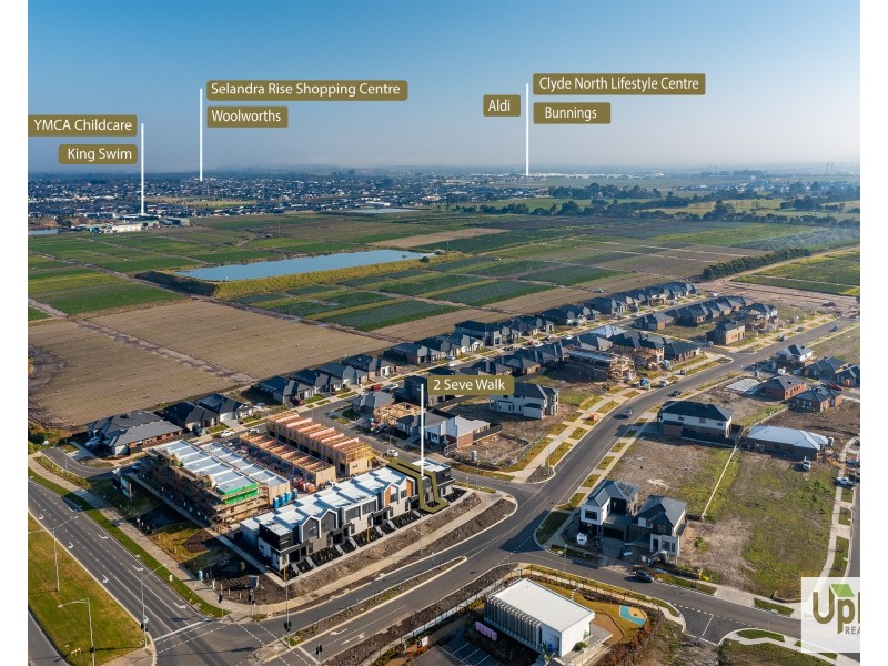 2 Seve Walk, Clyde North VIC 3978