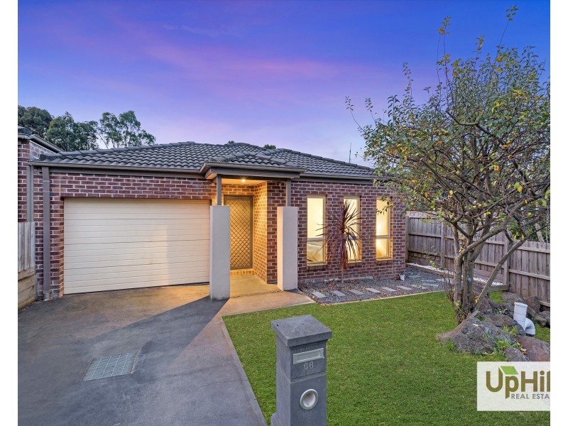 66 Innes Court, Berwick VIC 3806