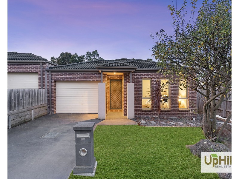 66 Innes Court, Berwick VIC 3806