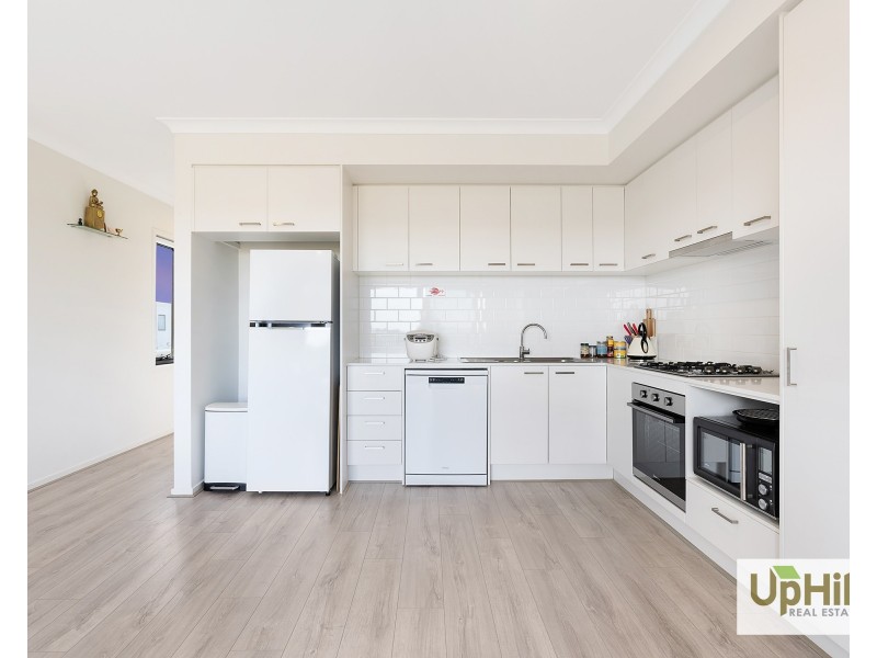 11 Davland Street, Clyde North VIC 3978