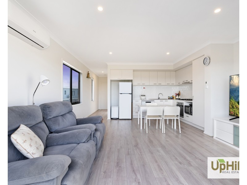 11 Davland Street, Clyde North VIC 3978