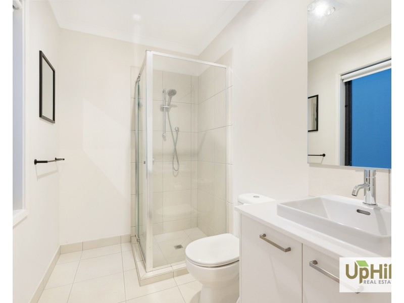 11 Davland Street, Clyde North VIC 3978