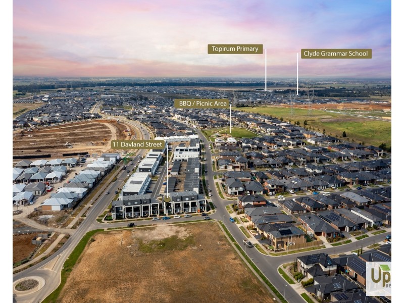 11 Davland Street, Clyde North VIC 3978