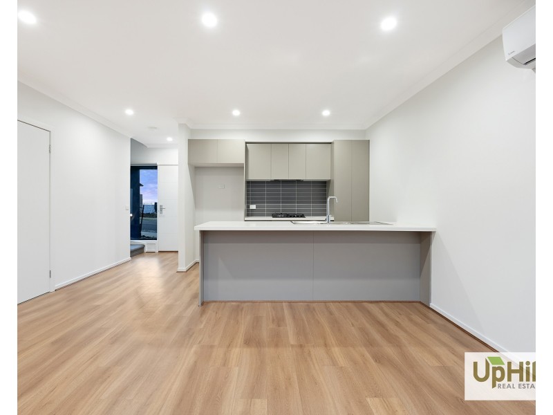 3 Seve Walk, Clyde North VIC 3978