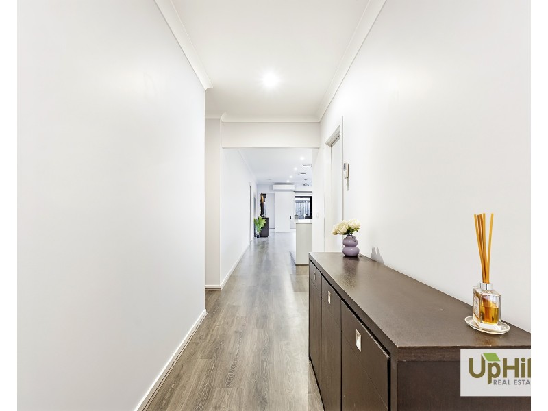 11 Moorgate Road, Clyde North VIC 3978