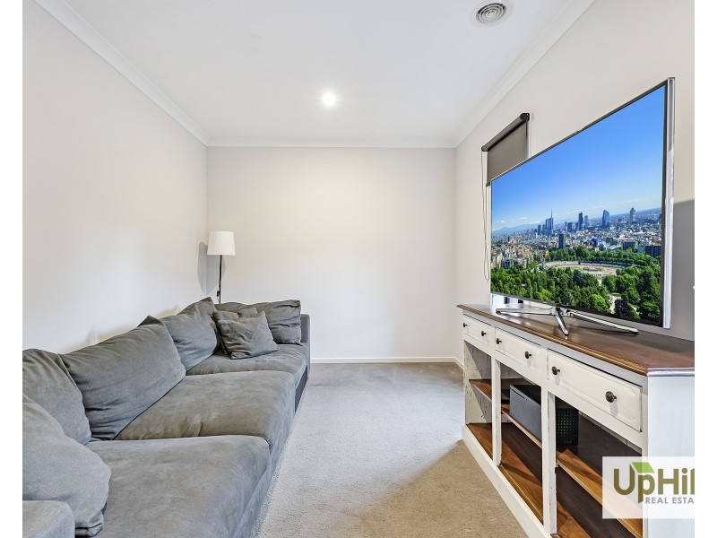 11 Moorgate Road, Clyde North VIC 3978