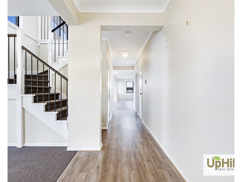 34 Twynam Road, Clyde North VIC 3978