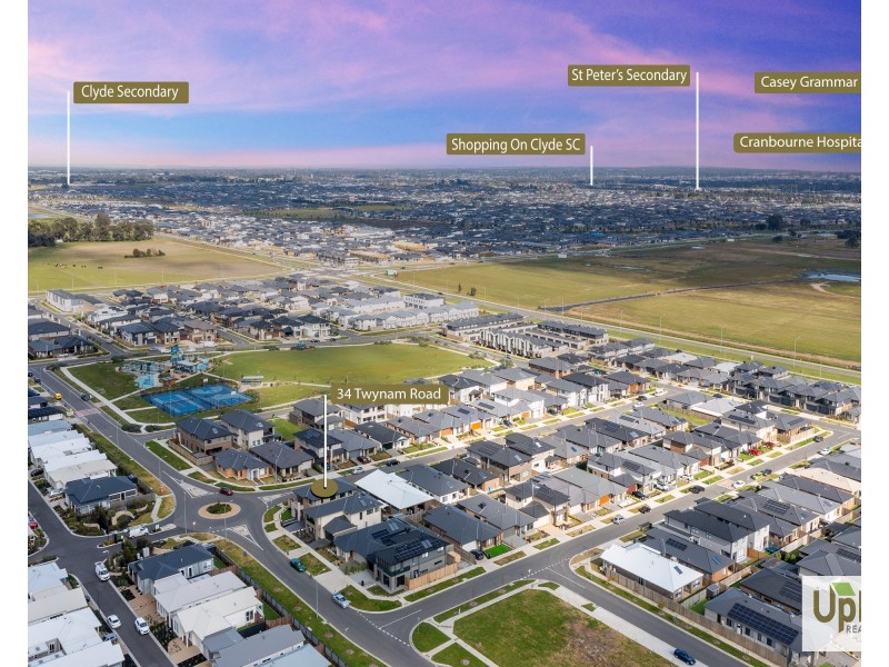 34 Twynam Road, Clyde North VIC 3978