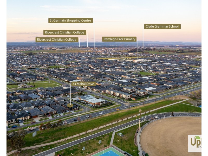 33 Mahal Drive, Clyde North VIC 3978
