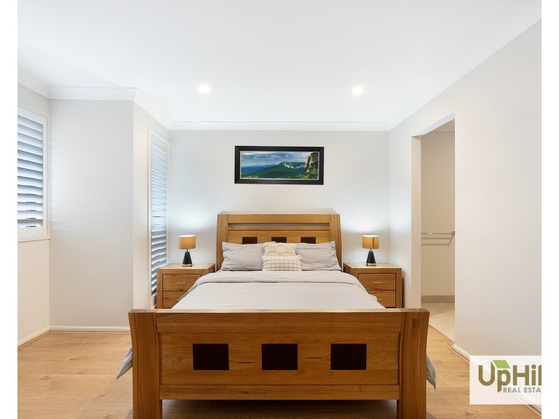 9 Graziers Crescent, Clyde North VIC 3978