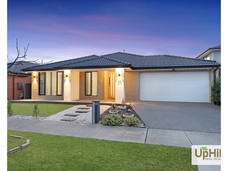 14 Noah Road, Clyde North VIC 3978