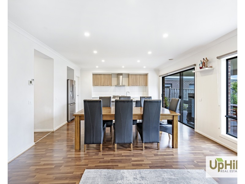 17 Yarra Street, Clyde VIC 3978