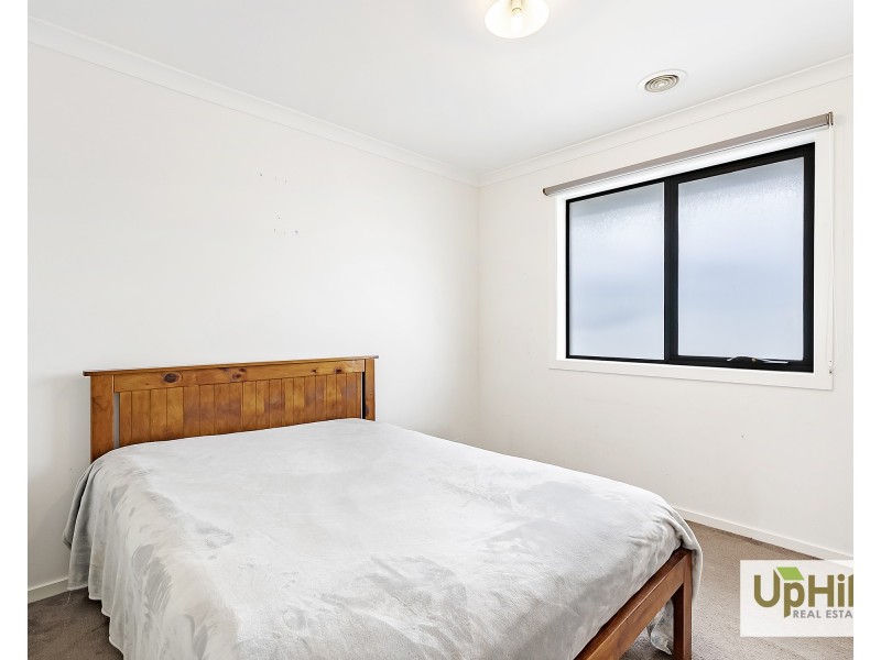 17 Yarra Street, Clyde VIC 3978