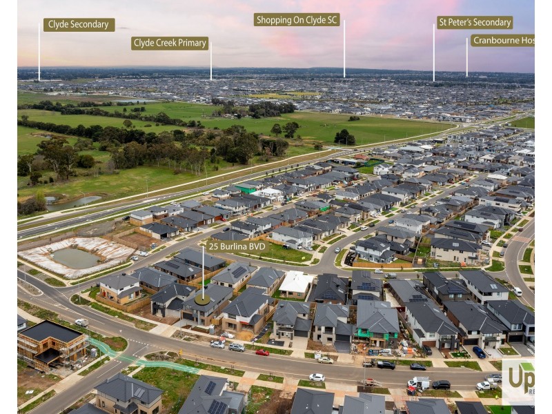 25 Burlina Boulevard, Clyde North VIC 3978